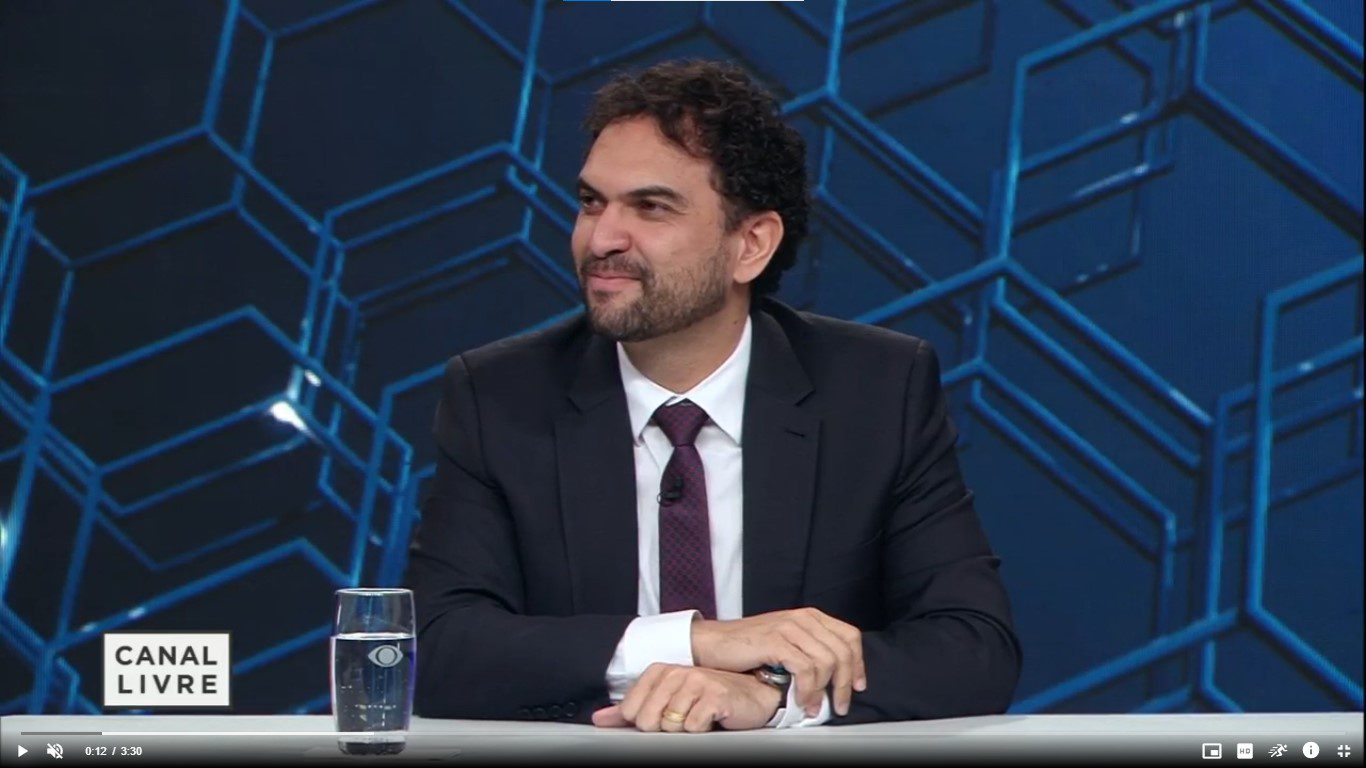 No momento, você está visualizando Canal Livre recebe o cientista político e CEO da Quaest, Felipe Nunes